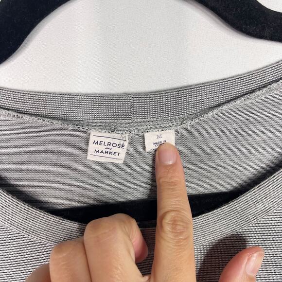 Melrose and Market Medium M Gray Striped Long Sleeve Crew Neck Tshirt Side Split - Picture 6 of 7